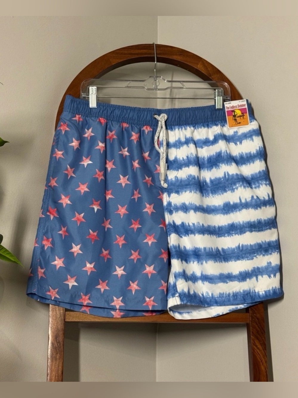 The Endless Summer XXL Blue Red Stars and Stripes Swim Trunks Shorts NEW